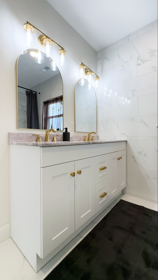 Building Photo - Lasalle AFC House