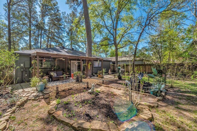 Building Photo - 116 W White Willow Cir