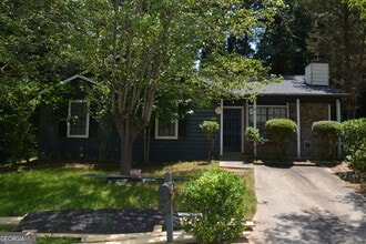 Building Photo - 4952 Isle Royal Ct
