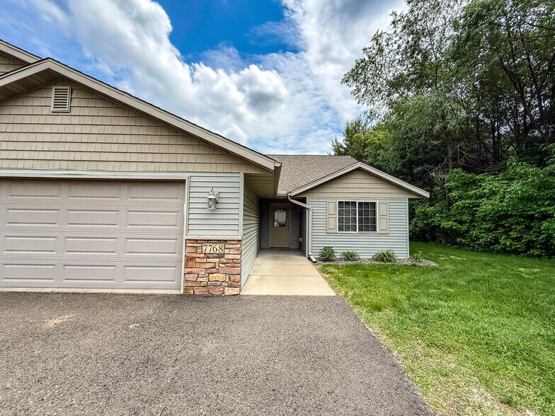 Building Photo - N7768 567th St