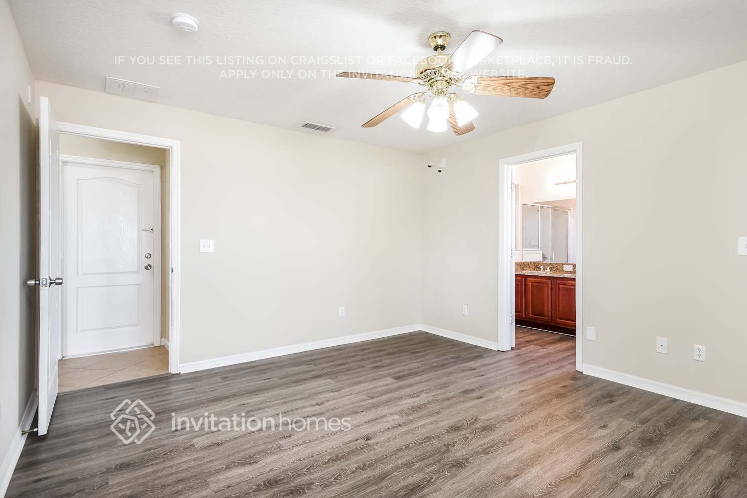 Building Photo - 9600 Saragossa St