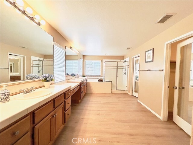 Building Photo - 17231 Greentree Dr