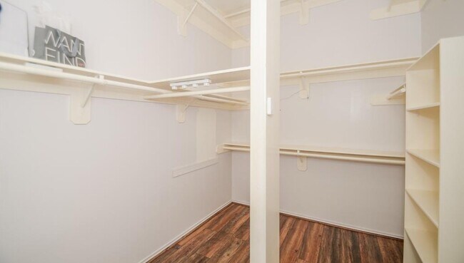 Building Photo - 22510 Tullis Trail Ct