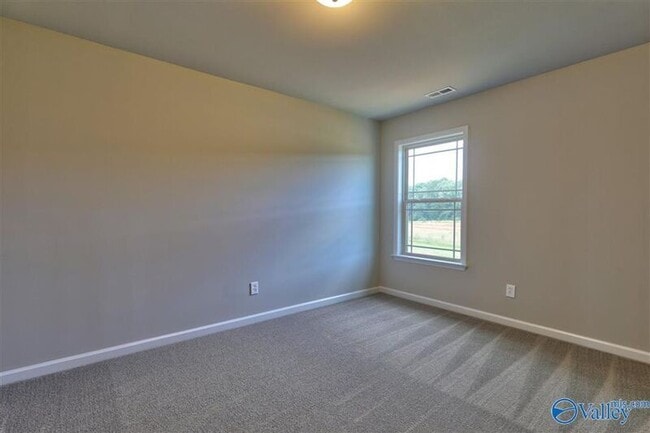 Building Photo - 106 Hulsey Ln
