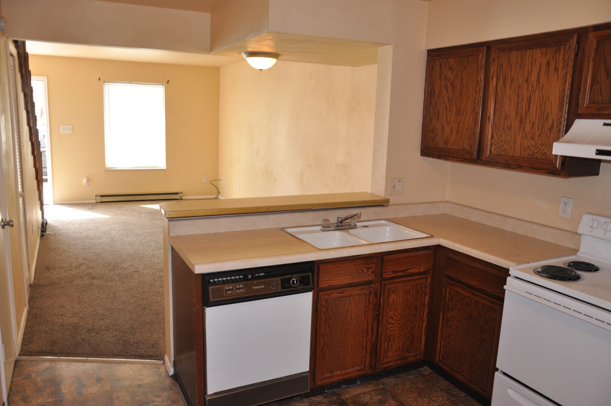 Building Photo - 1922 N Salem Ave