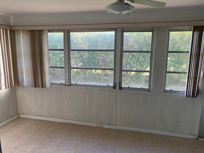 Building Photo - 442 Franconia Cir