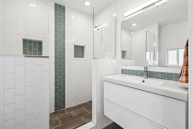 Building Photo - 2523 NW 57th St
