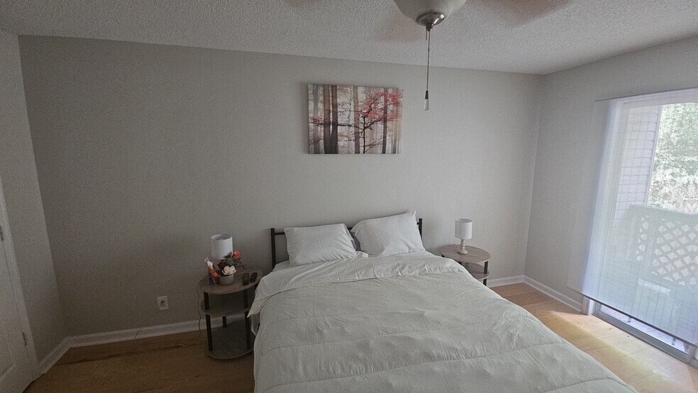 Building Photo - 1133 Stones Throw Dr NW
