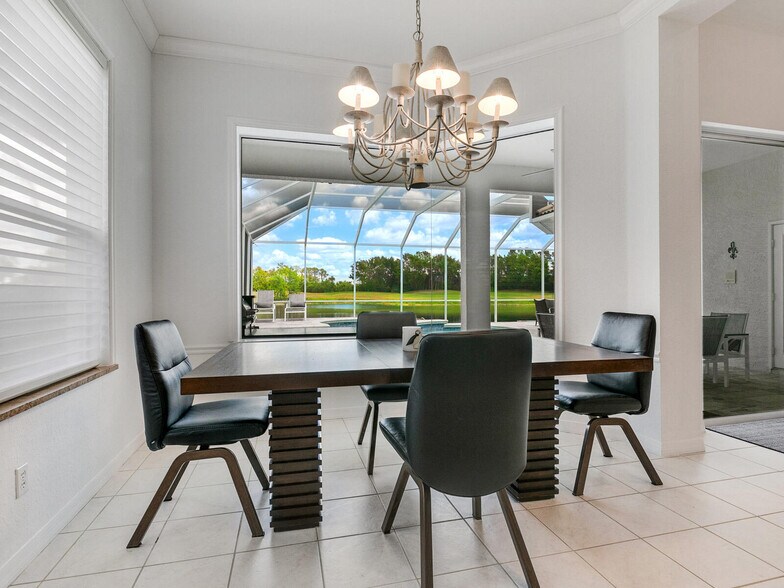 Building Photo - 7535 Ascot Ct