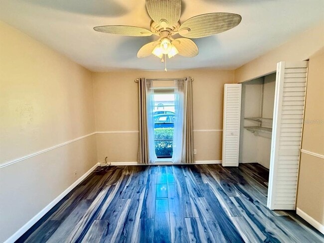 Building Photo - 23331 Club Villas Dr