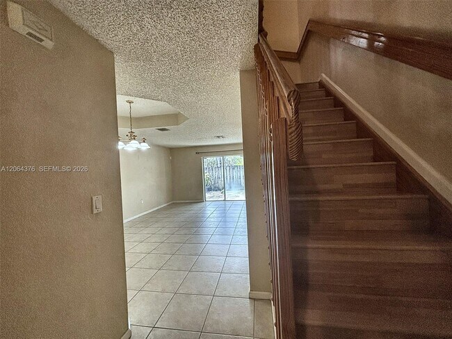 Building Photo - 14391 SW 120th Ct