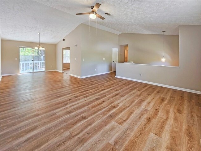 Building Photo - 7080 Greenbower Ln