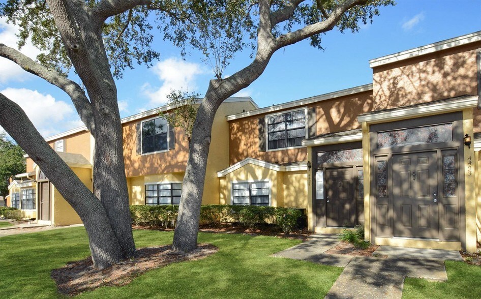 Village Townhomes Orlando, FL Apartment Finder
