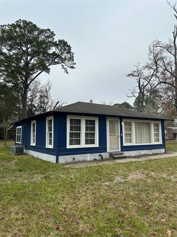 Building Photo - 304 Tanner Ave