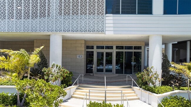Building Photo - 153 N Seabreeze Blvd