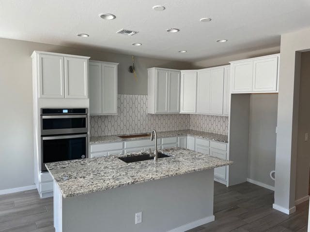 Building Photo - 3539 E Louise Dr