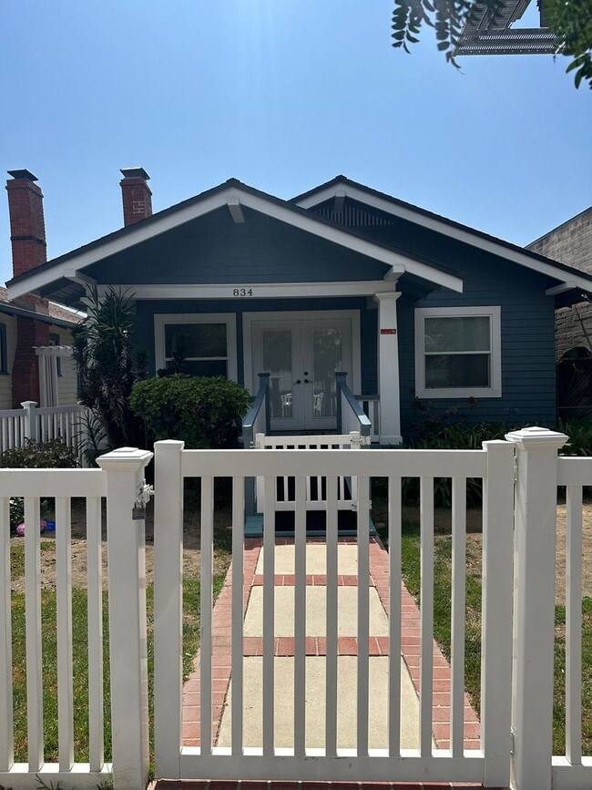 Primary Photo - Downtown Craftsman - Live/Work - Zoned Mix...