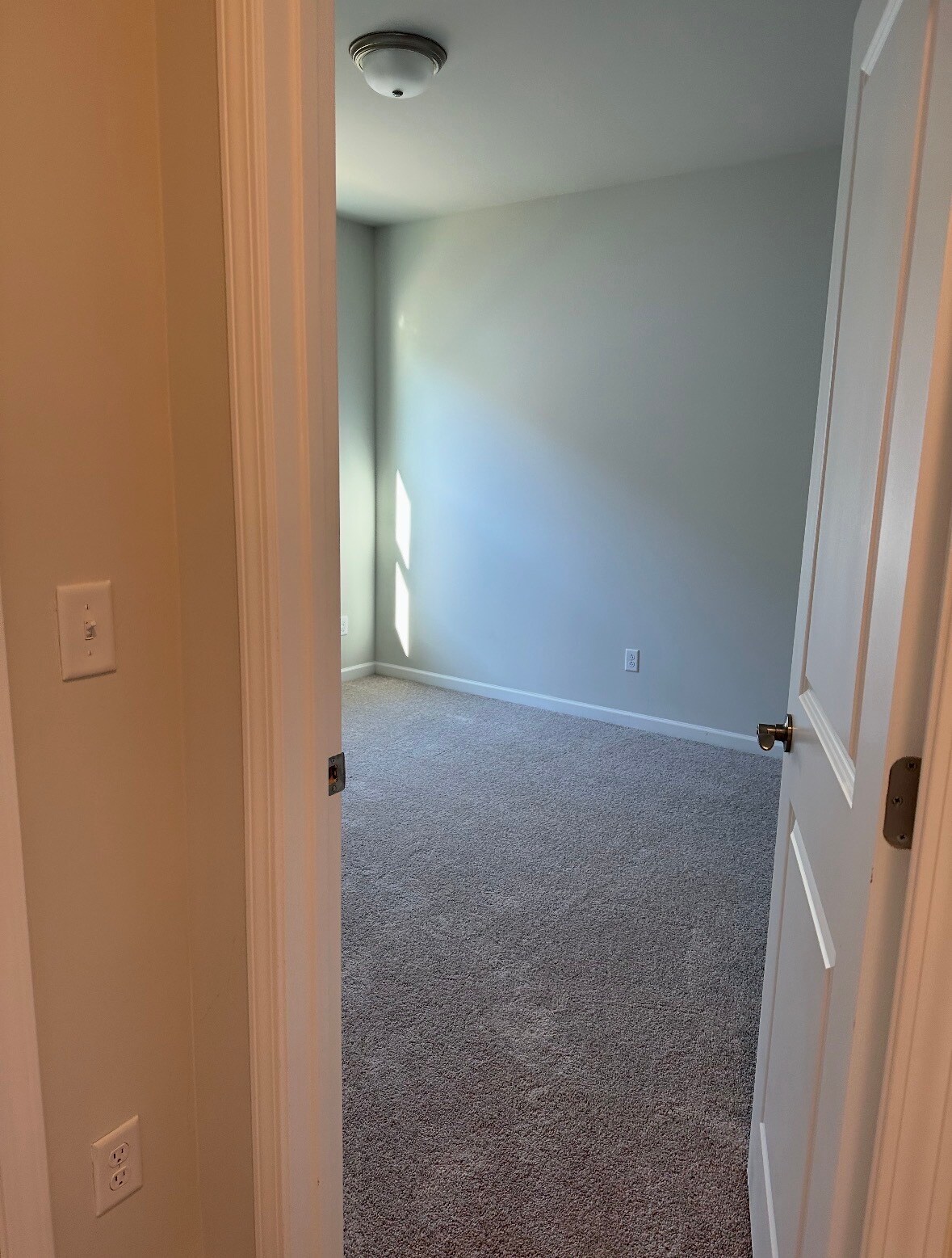 Building Photo - 3717 Clementine Ln