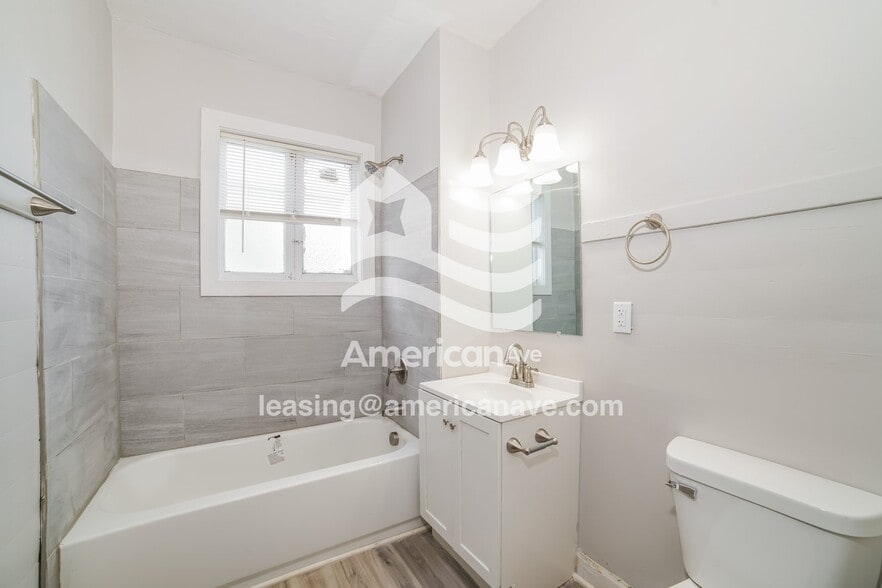 Building Photo - 2103 North North Street