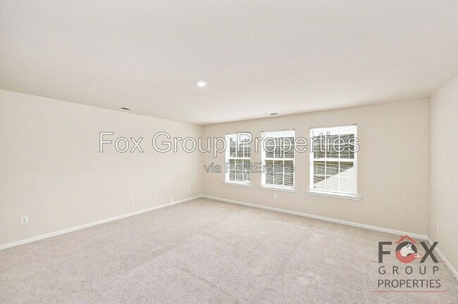 Building Photo - 3024 Findley Rd