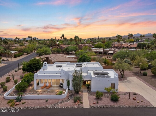 Building Photo - 25810 N Abajo Dr