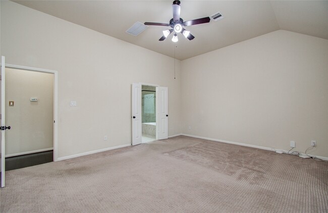 Building Photo - 2702 Fairfield Bend Pl