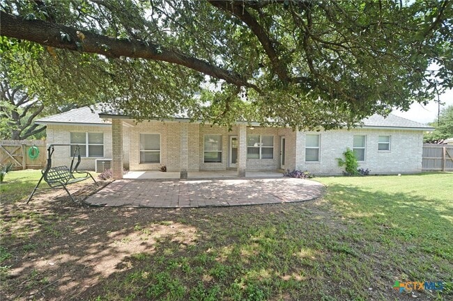 Building Photo - 380 Las Brisas Blvd