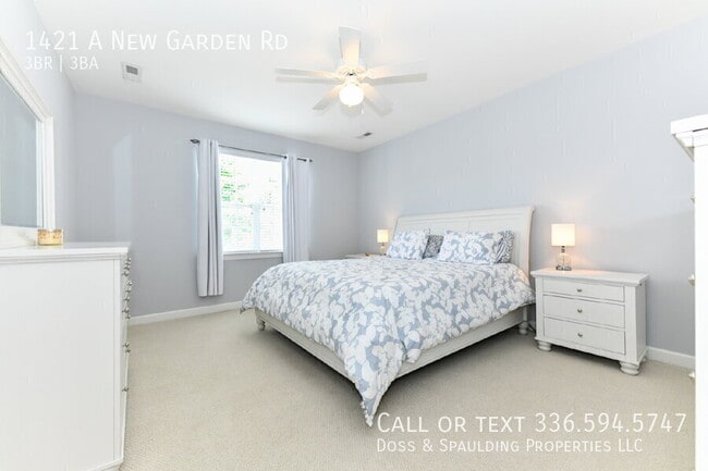 Building Photo - 1421 New Garden Rd