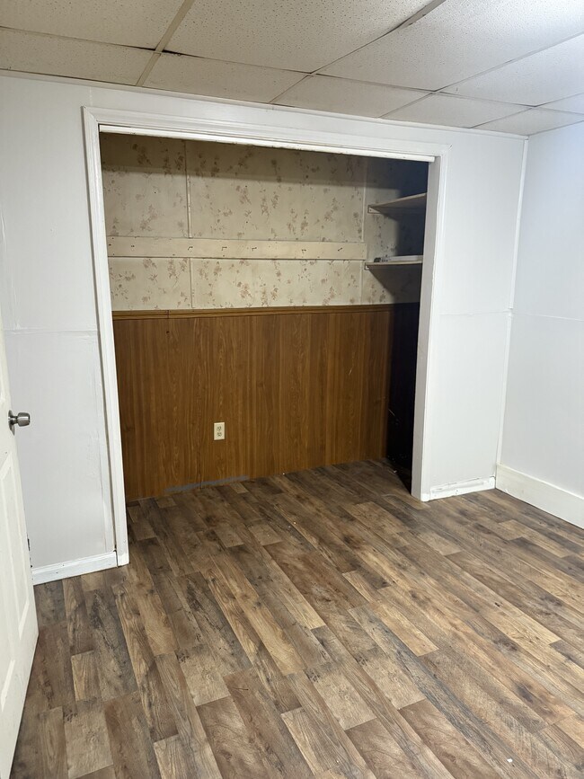 Building Photo - 11 Sherwin St