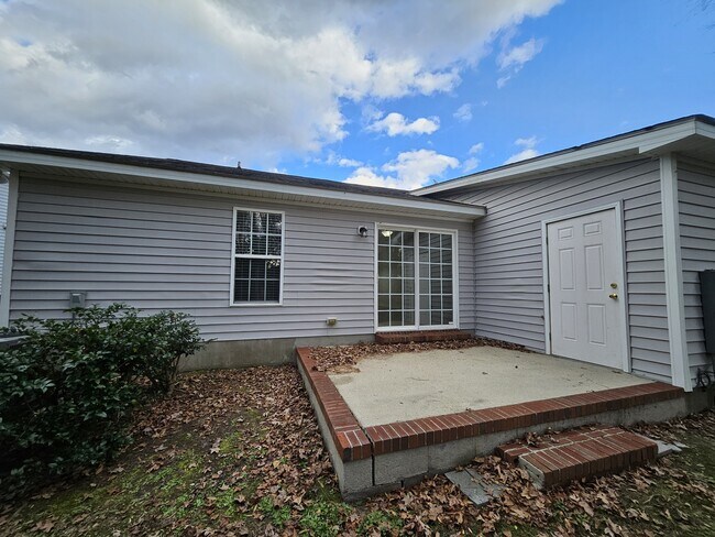 Building Photo - 1307 S Taylor St