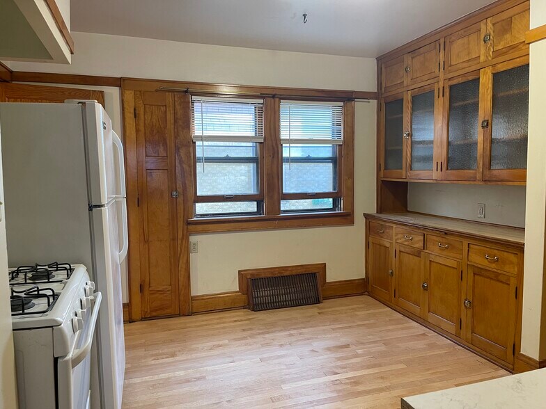 Gas stove and refrigerator included - 2567 N 61st St