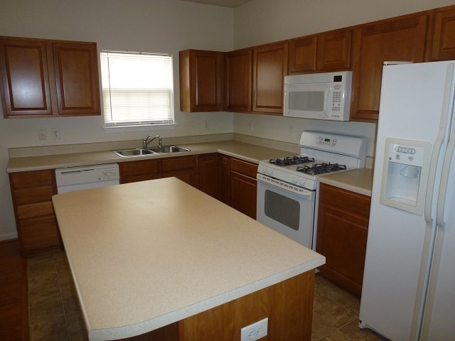 Building Photo - Exclusively Offered by Muse Realty, LLC