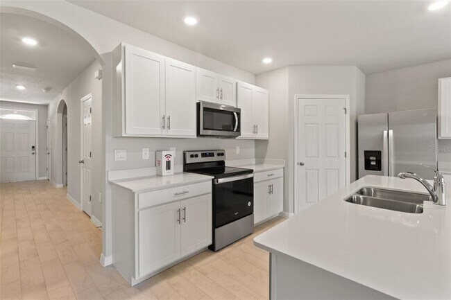 Building Photo - 16073 Hesta Misty Ct