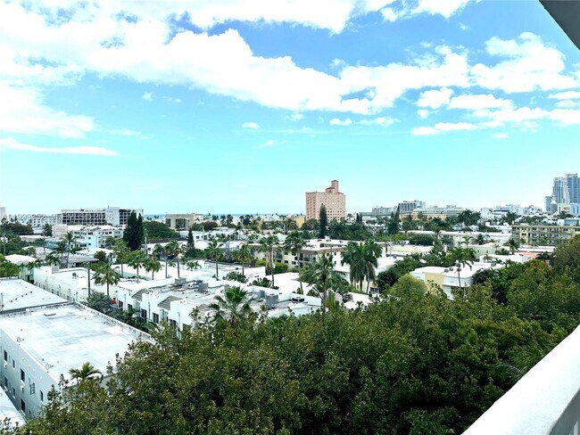 Building Photo - 1020 Meridian Ave