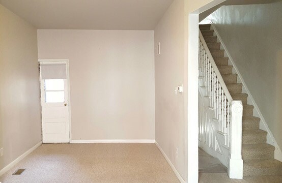 Livingroom View #3 - 524 N 33rd St