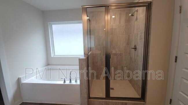 Building Photo - 7203 Chatfield Wy NW