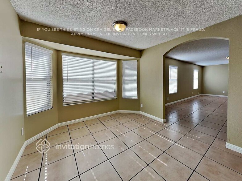 Building Photo - 4545 N 67th Ave
