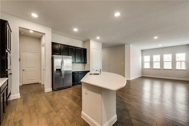 Building Photo - 1601 Primrose Pl