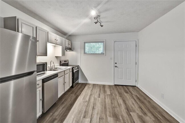 Building Photo - 4371 Springwood Terrace