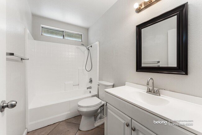 Building Photo - 24363 Comfort Ct