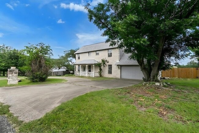 Building Photo - 1207 Orlando Rd