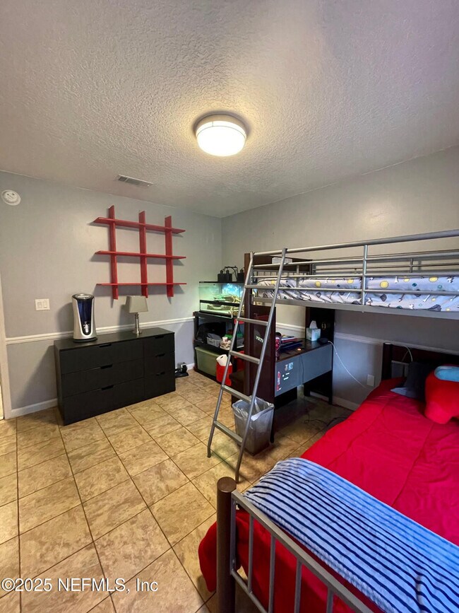 Building Photo - 3663 Carol Ann Ln