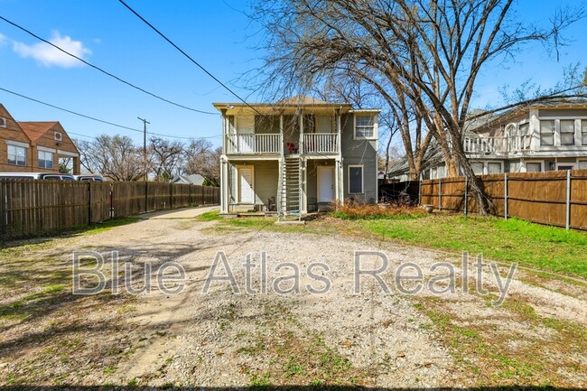 Building Photo - 4822 Worth St