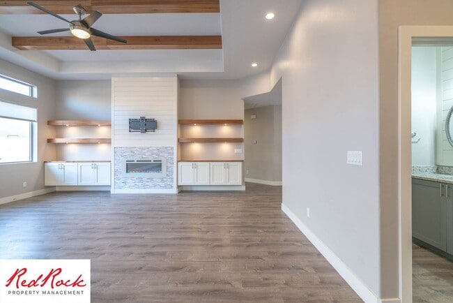 Building Photo - 4 Bedroom Home In The Dunes At Sand Hollow...