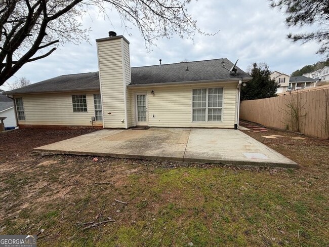 Building Photo - 414 Saddle Shoal Trail