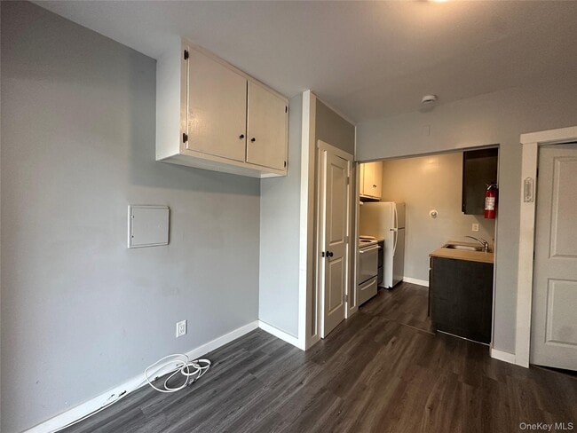 Building Photo - 1399 US-44