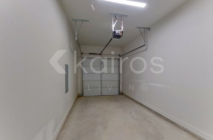 Building Photo - 4842 Mokki Ln