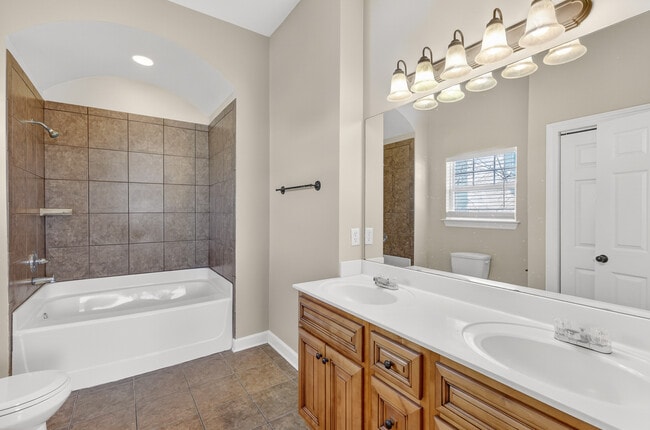 Building Photo - 922 Bracken Trail