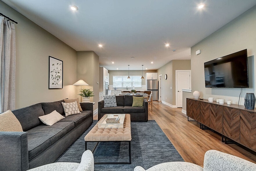 Building Photo - 1326 Colere Pl