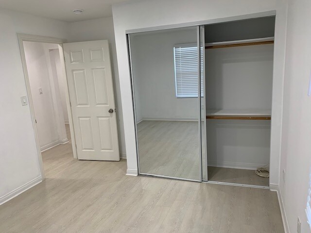 Building Photo - 1260 N Detroit St